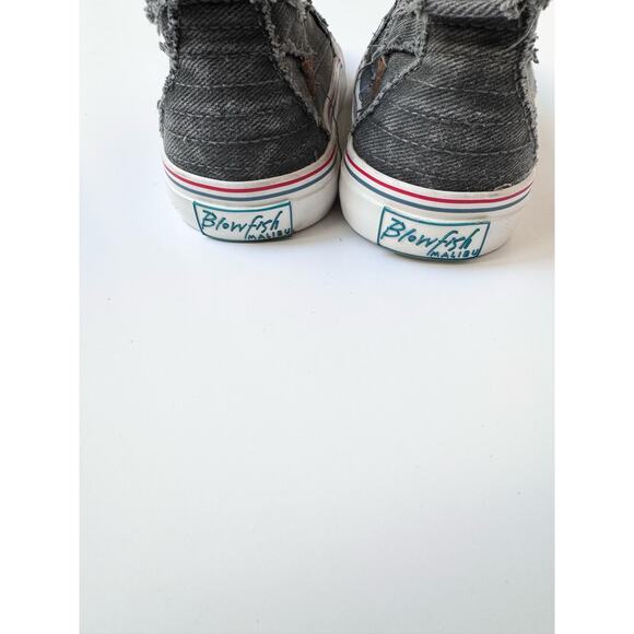 Blowfish Malibu Gray Slip On Distressed Shoes Women's 9 - Picture 8 of 11